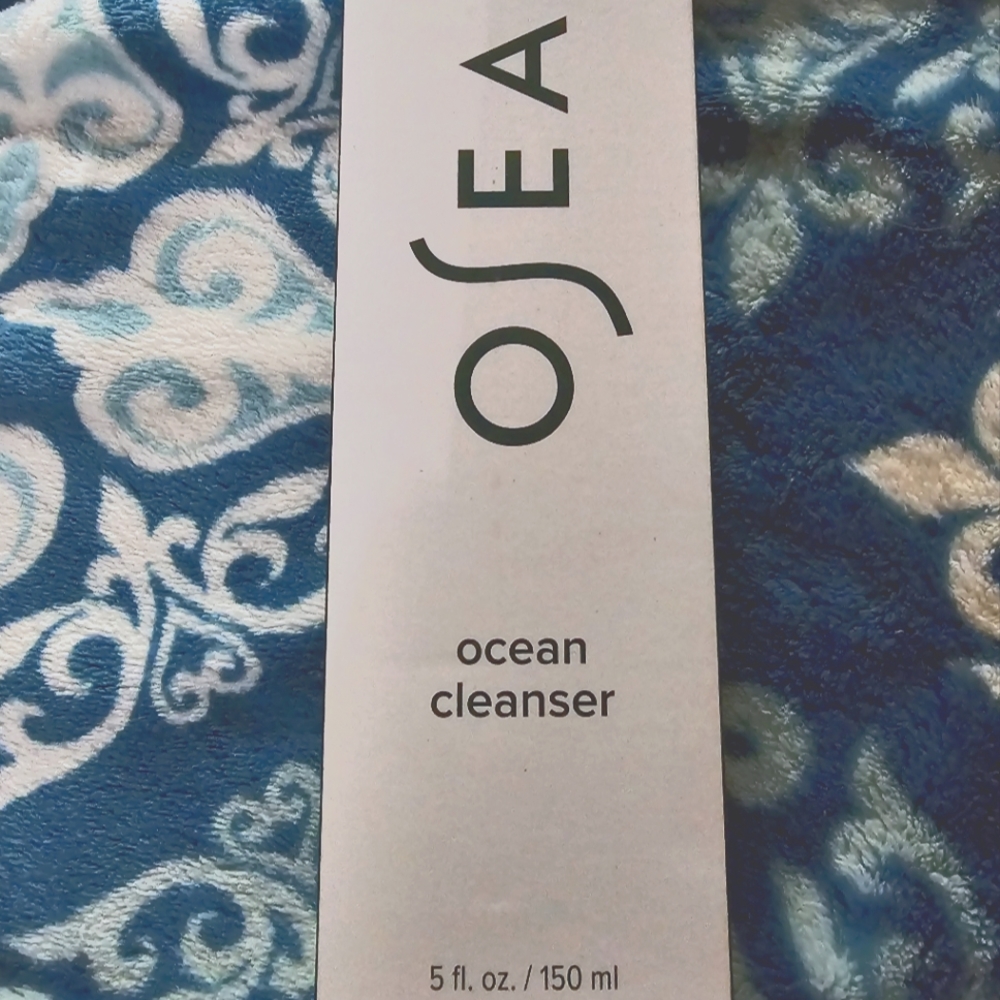 NEW IN BOX OSEA OCEAN CLEANSER 5 FL OZ FULL SIZE